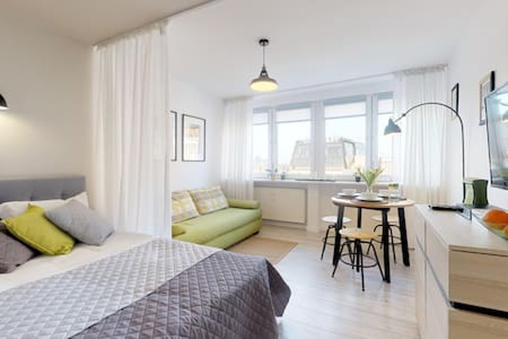 Main Street 40 by RentToGo